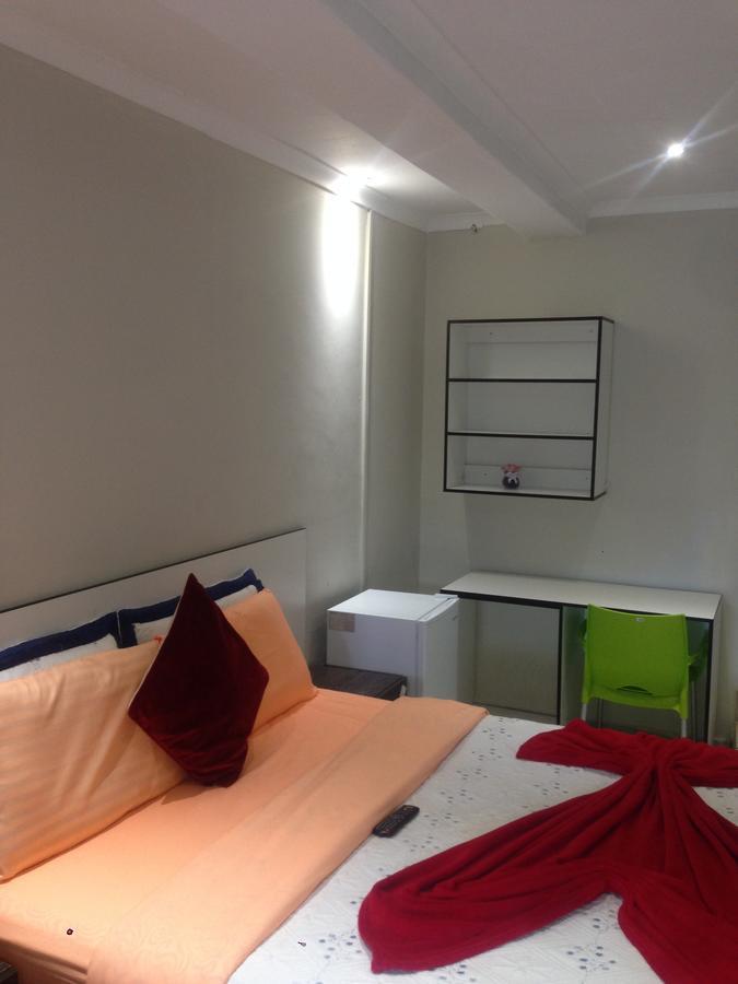 Tshedza Guest House Претория Екстериор снимка